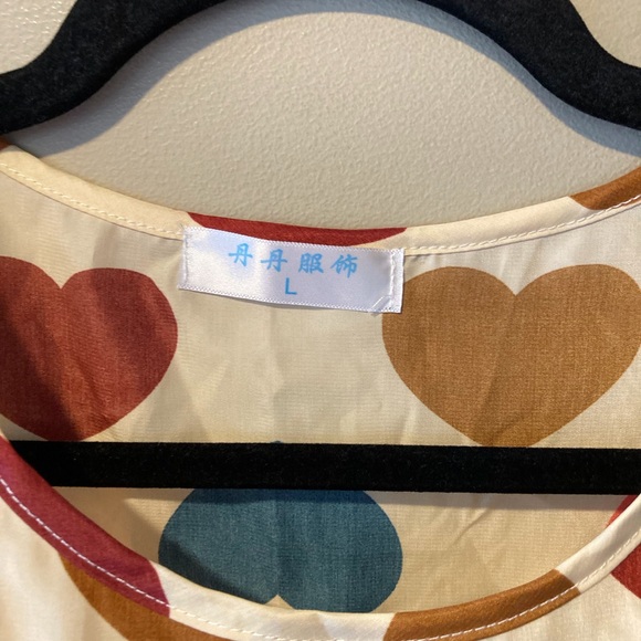 Heart Pattern Shirt - Picture 2 of 11